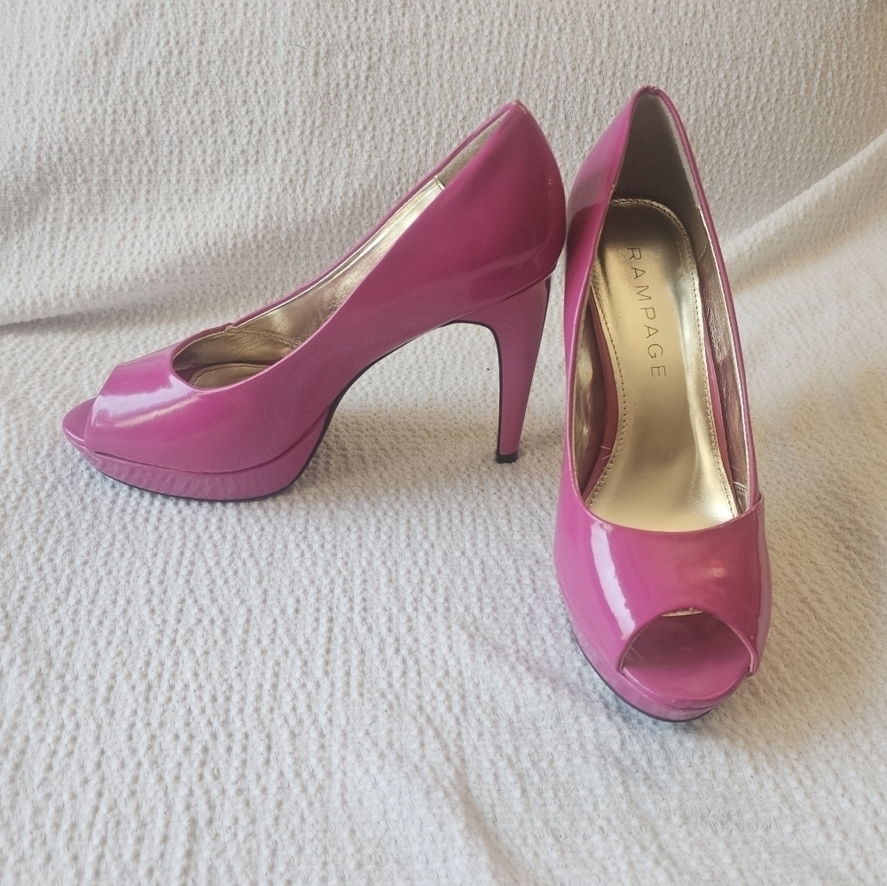 Rampage Granville patent leather hot pink peekaboo pumps size 8